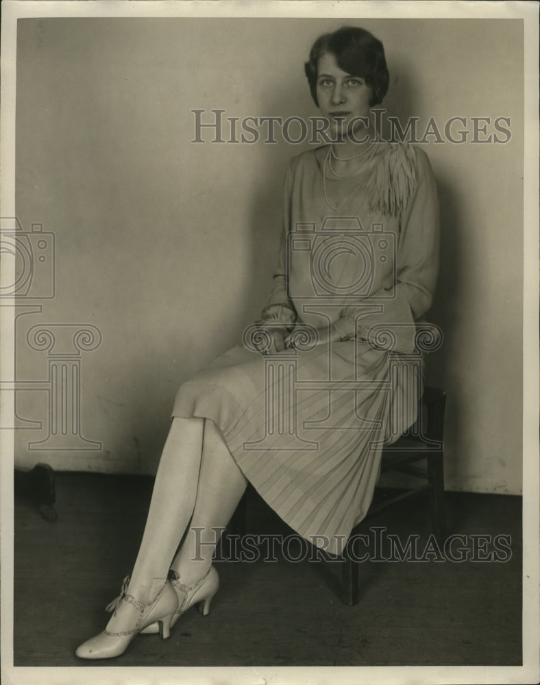 Press Photo Lucille Backus - mja17871 - Historic Images