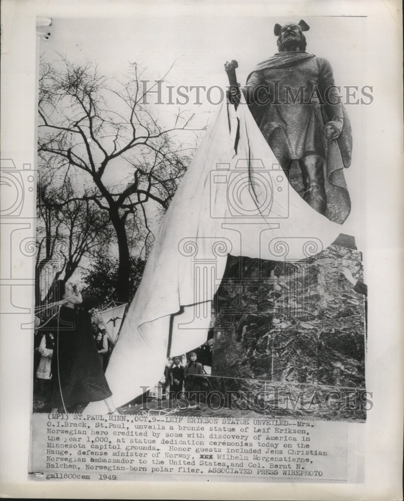1949 Press Photo Bronze statue of Leif Erikso, in St Paul, Minnesota-Historic Images
