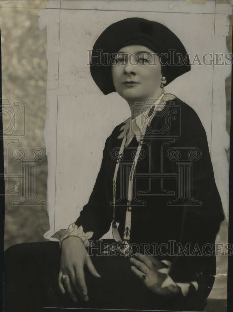 Press Photo Mrs. Carl B. Case to visit daughter Marjory B. Case at Univ of Iowa-Historic Images
