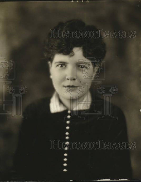 Press Photo Mrs. Russell Brodel Walnes - mja18574 - Historic Images