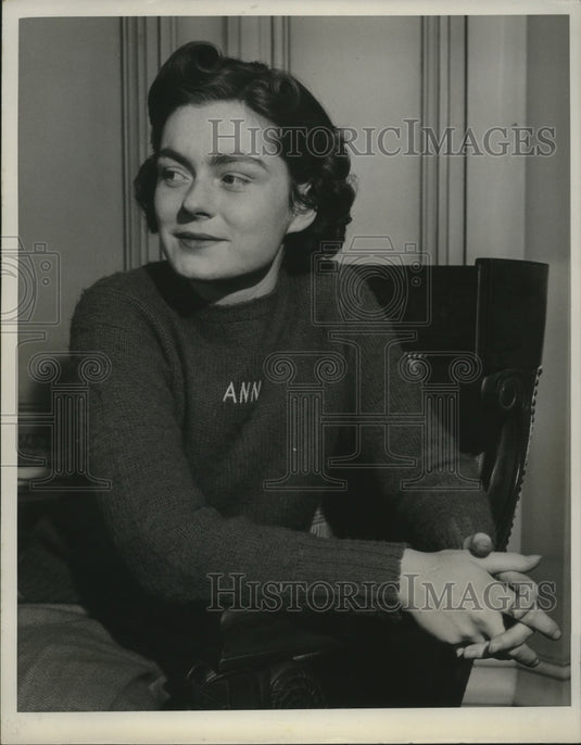 1940 Press Photo Ann Riause engaged to John M Friend - mja18705-Historic Images