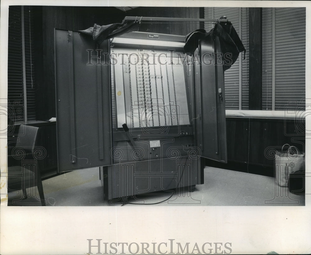 1965 Press Photo Automated Voting Machine - mja18778 - Historic Images