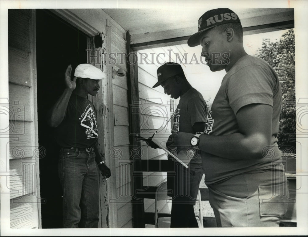 1990 Press Photo Anthony Cole, Thorn Marshall and Russ Varnado - mja18846-Historic Images