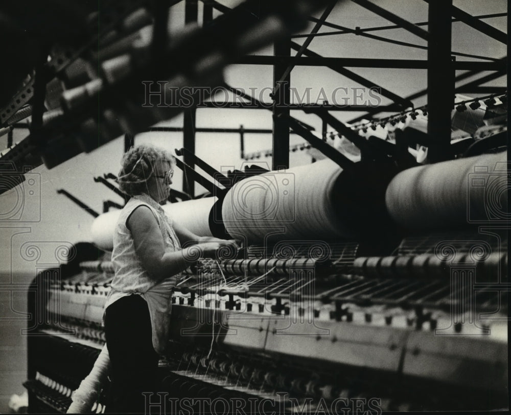 1981 Press Photo Alice Goffard at Appleton Mills - mja18924-Historic Images