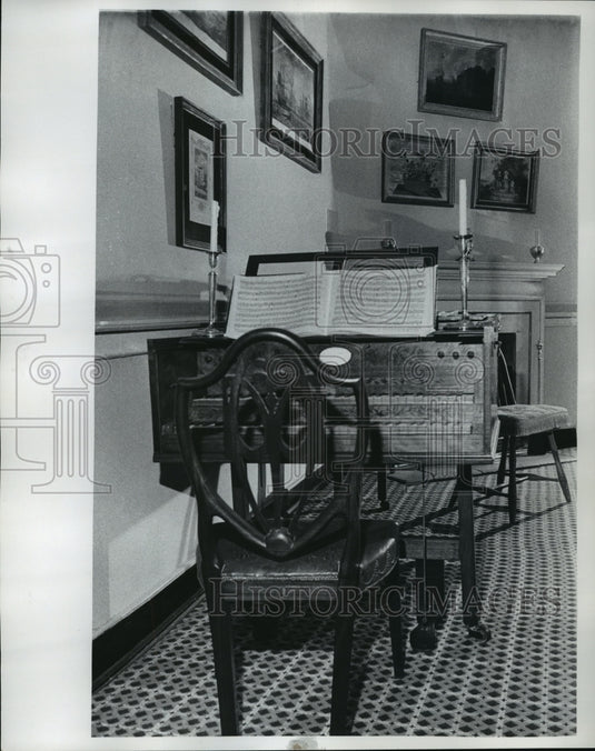 1975 Press Photo Interior of the George Washington's in Mt Vernon - mja19330-Historic Images