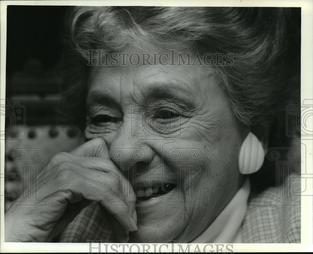 1993 Press Photo Jane Archer recalled her wartime ordeal - mja20223 - Historic Images