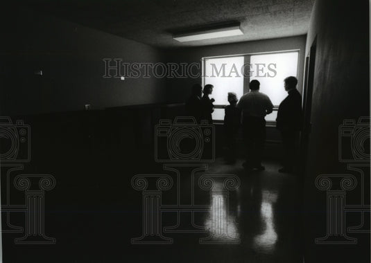 1994 Press Photo Waukesha County Board Judiciary & Law Enforcement Comm Members - Historic Images