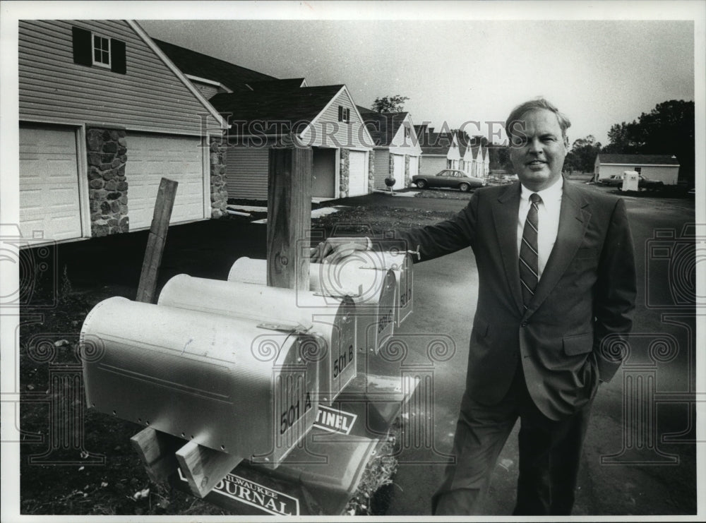 1980 Press Photo William Arpe, President Fiduciary Real Estate Development - Historic Images