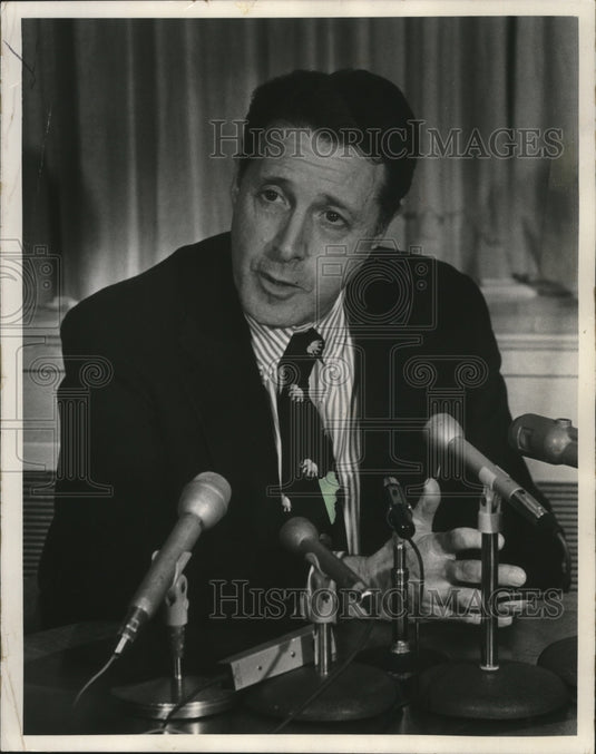1973 Press Photo Caspar W. Weinberger - Historic Images