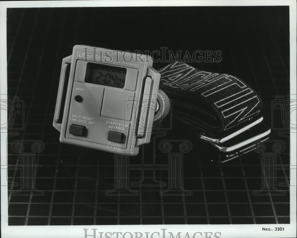 1984 Press Photo The Ski &amp; Cycle stopwatch of the West Bend Co-microcomputer - Historic Images