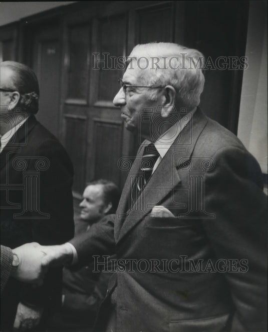 Press Photo Thomas P. Whelan Milwaukee Police contract dispute - mja23432 - Historic Images