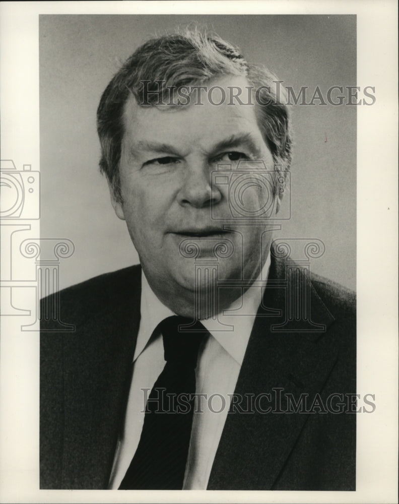 1986 Press Photo Tom Wicker, New York Times columnist. - mja24332 - Historic Images