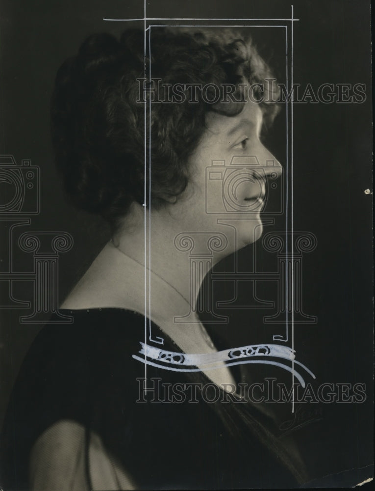 Mrs. Herbert Dernehl-Historic Images