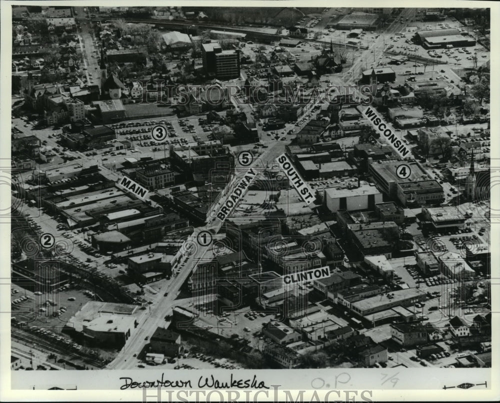 1981 Press Photo Aerial photograph of downtown Waukesha, Wisconsin. - mja24731 - Historic Images