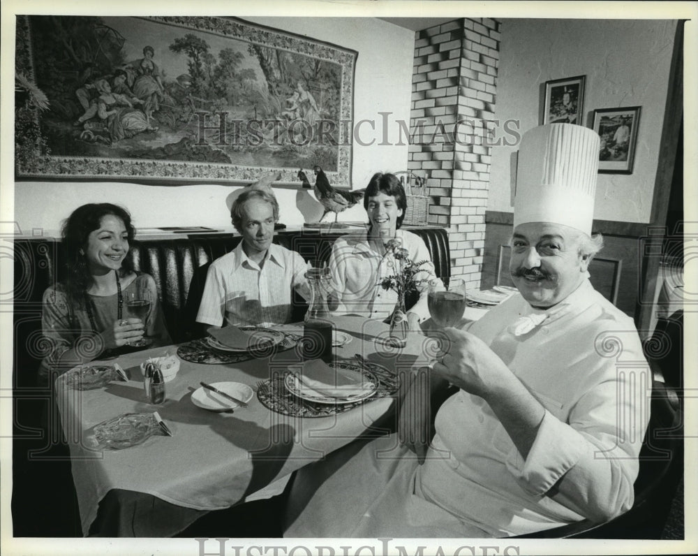 1981 Press Photo Jean Paul Weber, owner of the Brasserie - Historic Images