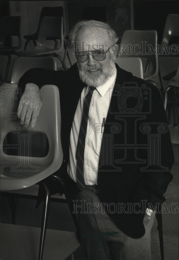 1987 Press Photo Math teacher John C Burrill honored by Science Foundation-Historic Images