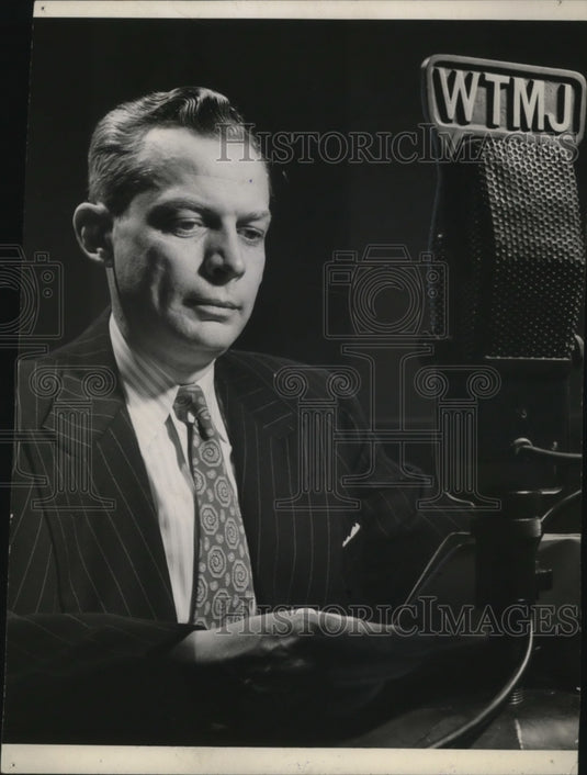 1945 Press Photo Dr. J. Martin Klotsche - mja31610-Historic Images
