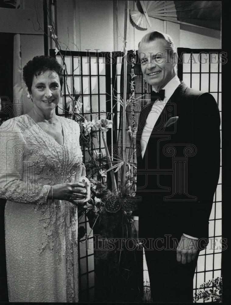 1989 Press Photo Barbara and Edwin Wiley, interested in fund-raising effort-Historic Images