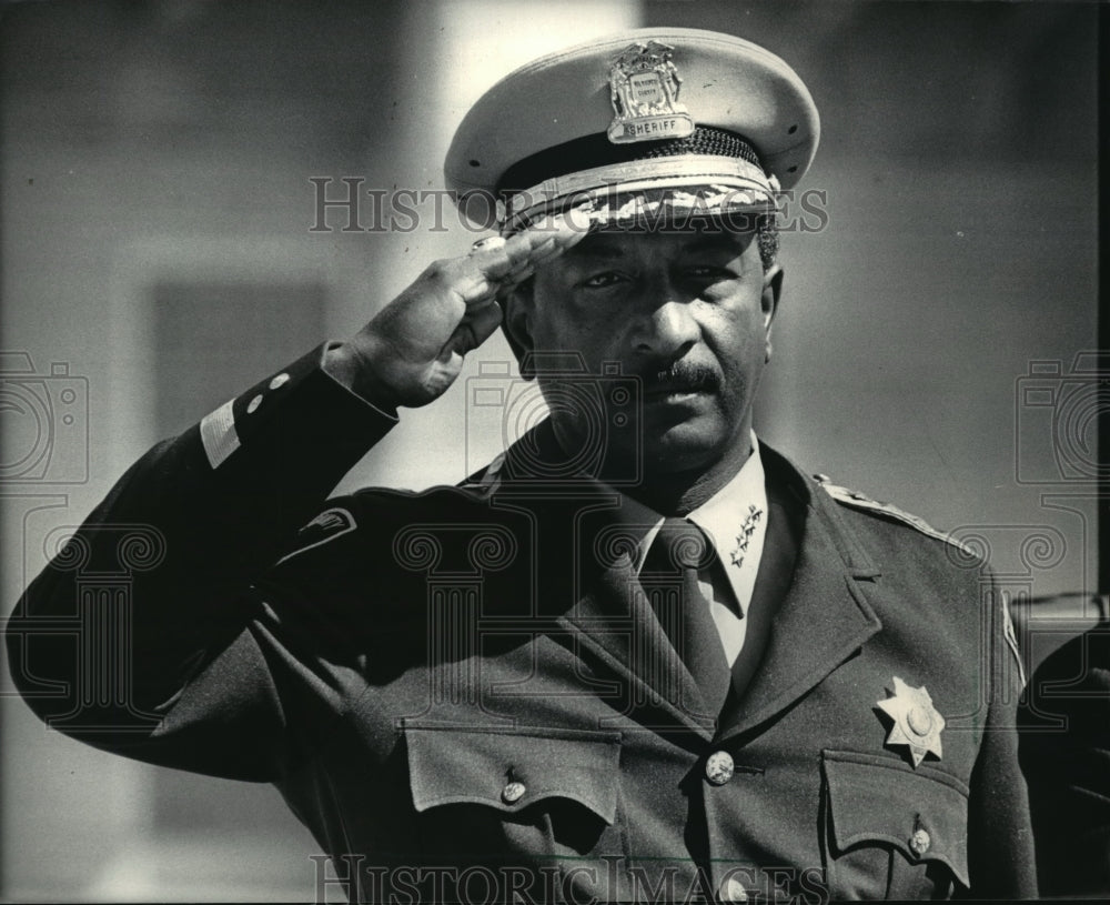 1984 Press Photo Sheriff Richard Artison at the Police Memorial Day Salute-Historic Images