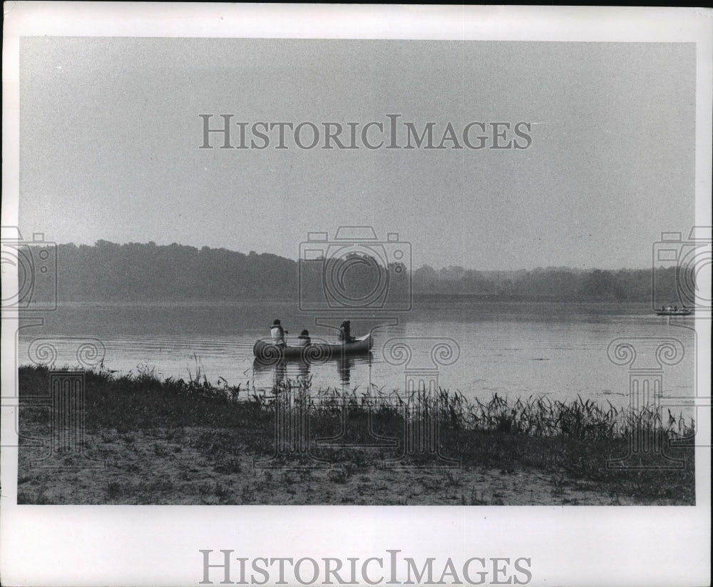 1971 Press Photo People boating at Yellowstone Lake in Wisconsin - mja32377-Historic Images