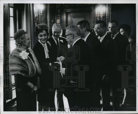 1965 Press Photo Gov & Mrs Warren Knowles greeted well wishers after swearing in-Historic Images