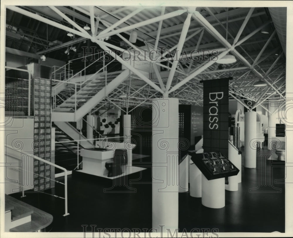 1985 Press Photo Kohler Design Center showcases company products - mja33307-Historic Images