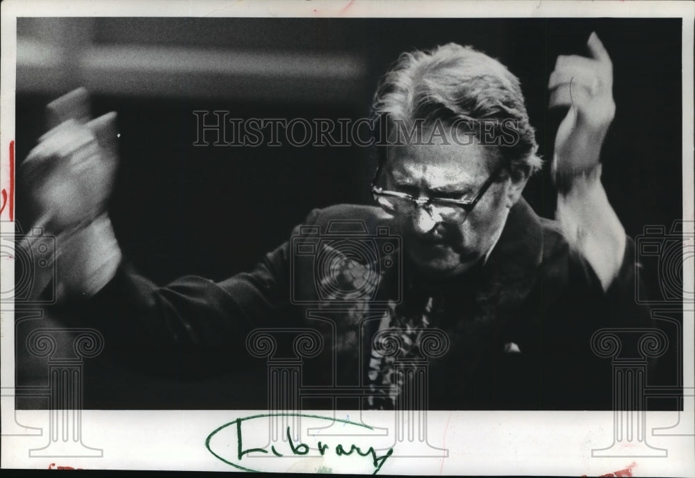 1973 Press Photo Meredith Willson conducted the Milwaukee Symphony Orchestra-Historic Images