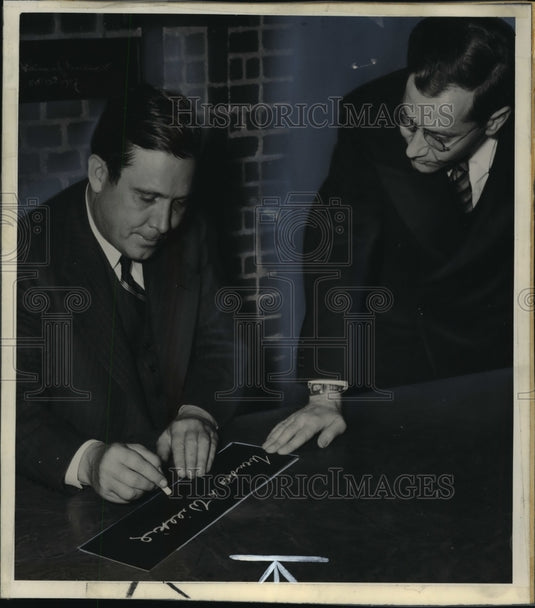 1940 Press Photo Wendell Wilkie & Lloyd Gladfelter at the Press club - mja34103-Historic Images