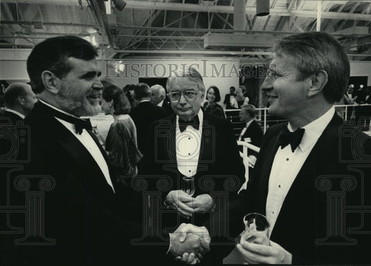 1985 Press Photo Herbert Kohler & others at dedication of Kohler Design Kohler-Historic Images