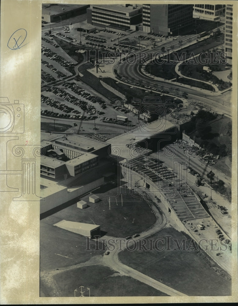 1982 Press Photo Lincoln Memorial Bridge construction, aerial view - mja34665-Historic Images