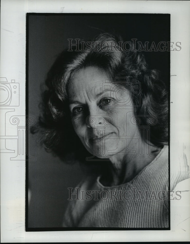 1975 Press Photo Viveca Lindfors, American Actress - mja34676-Historic Images