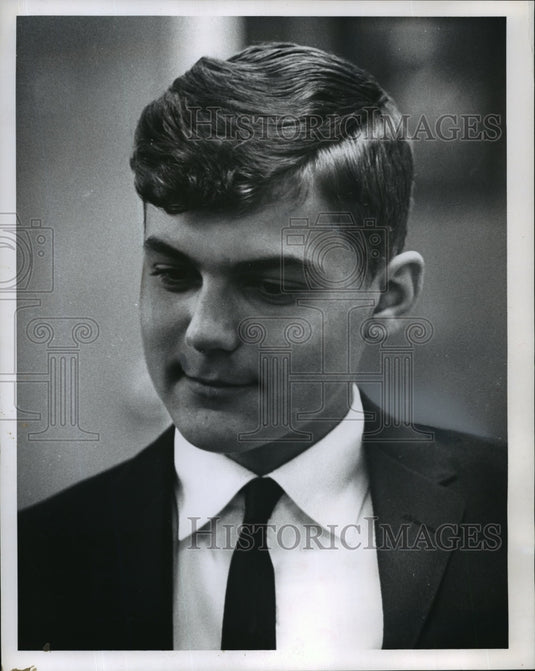 1964 Press Photo Gerald Krueger - mja34884-Historic Images