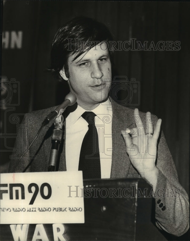 1981 Press Photo Robert Krulwich National Public Radio - mja34995-Historic Images