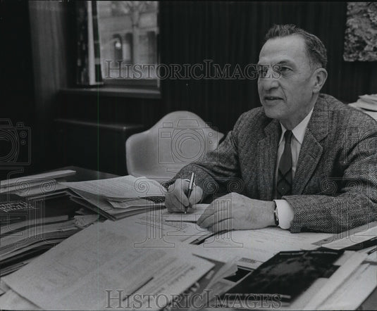 1963 Press Photo Dr. E.R. Krumbiegel City Health commissioner - mja35341-Historic Images
