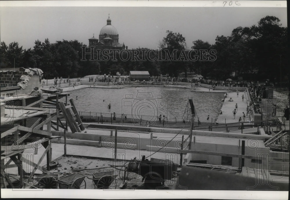 1942 Press Photo new swimming pool in Kosciuszko Park - mja36200-Historic Images