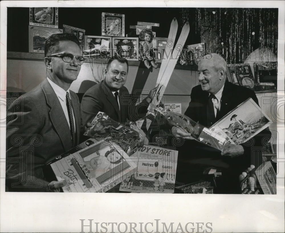 1964 Press Photo Toys were collected for needy families for Christmas-Historic Images