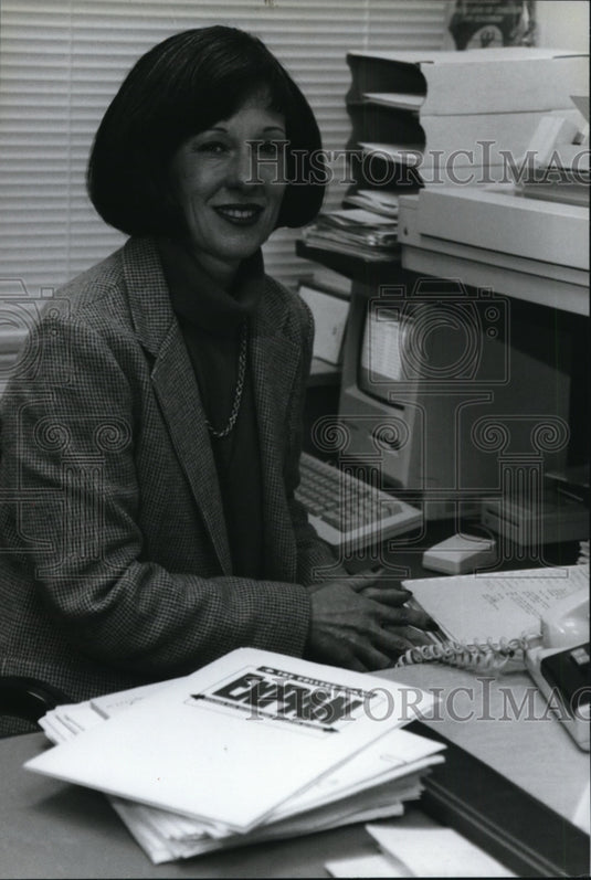 1994 Press Photo Lynn Krebbs, site coordinator for guidance and career education-Historic Images