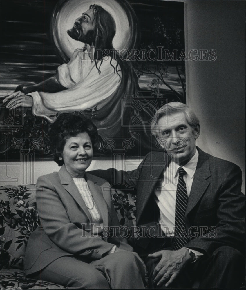 1985 Press Photo Frank Krzeminski Of National Freedom Council And Wife Dolores-Historic Images