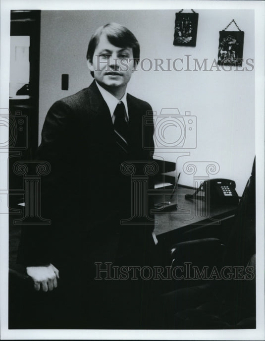 1981 Press Photo ER Klemens, Computer Software Co, executive - mja36859-Historic Images