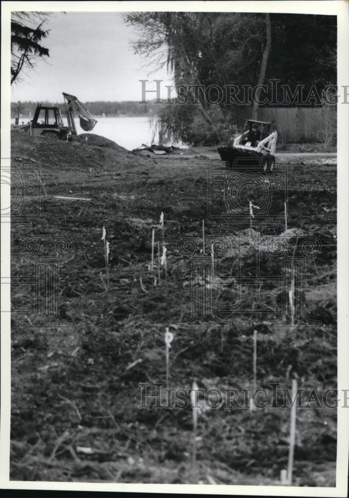 1993 Press Photo Construction on a boat launch on the north shore of Pine Lake-Historic Images