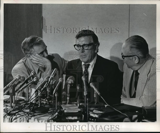 1973 Press Photo United Automobile Workers President, Leonard Woodcock-Historic Images
