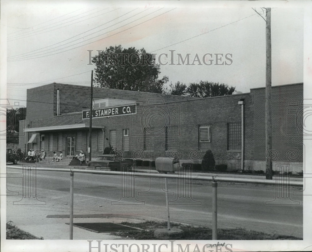 1967 Press Photo Accused Robert Kramer worked at Stamper Co frozen food plant.-Historic Images