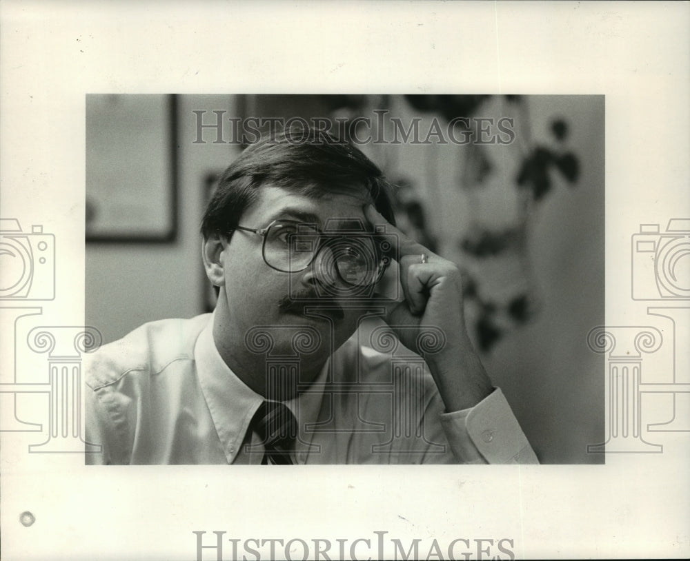 1984 Press Photo Thomas Kunes, Executive VP Residuals Management Technology Inc.-Historic Images