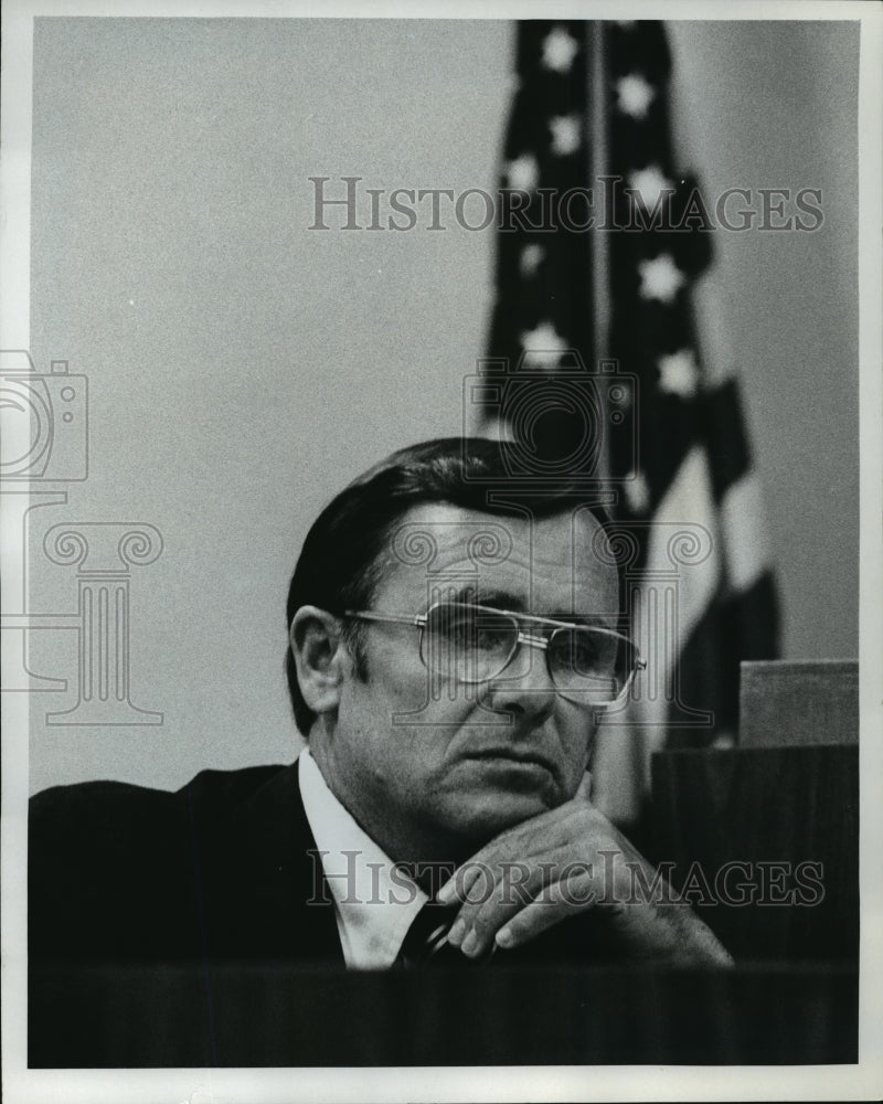 1979 Press Photo Guy Woody, was elected to Mequon&#39;s Common Council in 1973.-Historic Images