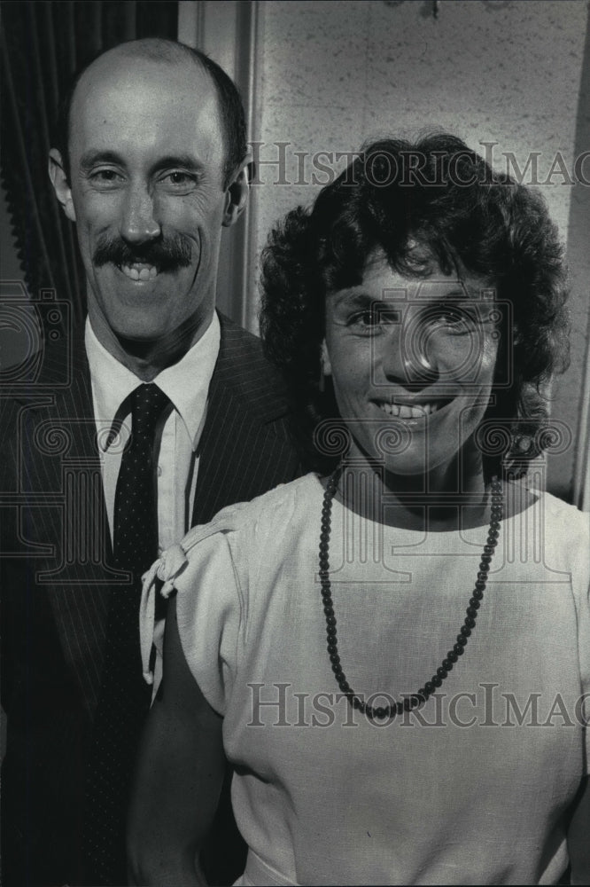 1985 Press Photo Mike Woods Speedskater with Cindy Bremser - mja38087-Historic Images