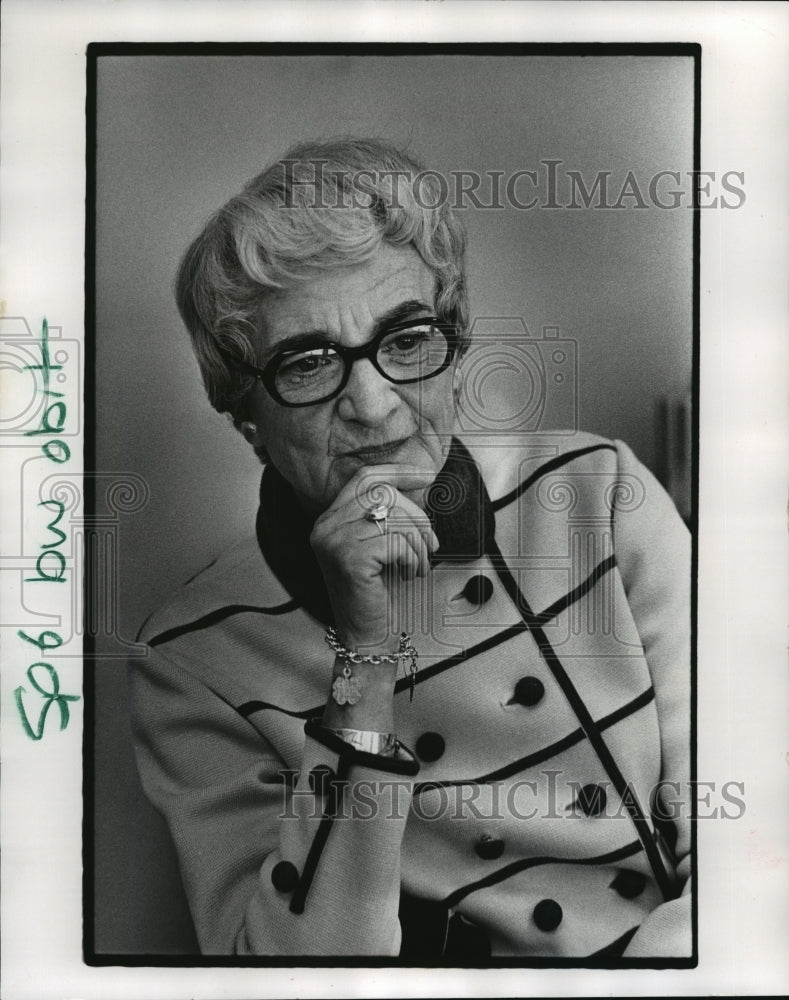 1972 Press Photo Charlotte Wollaeger Professor University of Wisconsin Milwaukee-Historic Images