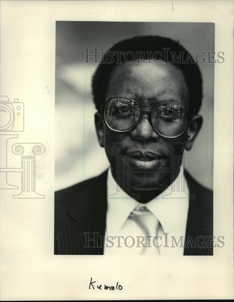 1985 Press Photo Dumisani Kumalo, A former South African project director.-Historic Images