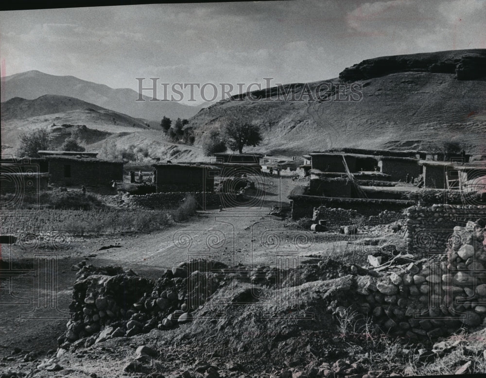 1964 Press Photo Kurkistan Baban kingdom imagery - mja39023-Historic Images