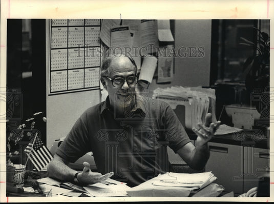 Press Photo Donald Bluhm a Journal Reporter. - mja39295-Historic Images