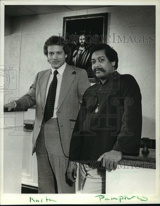 1982 Press Photo Robert Kurth & Roger Mack Humphrey, St. Martin Chapel Ministers - Historic Images
